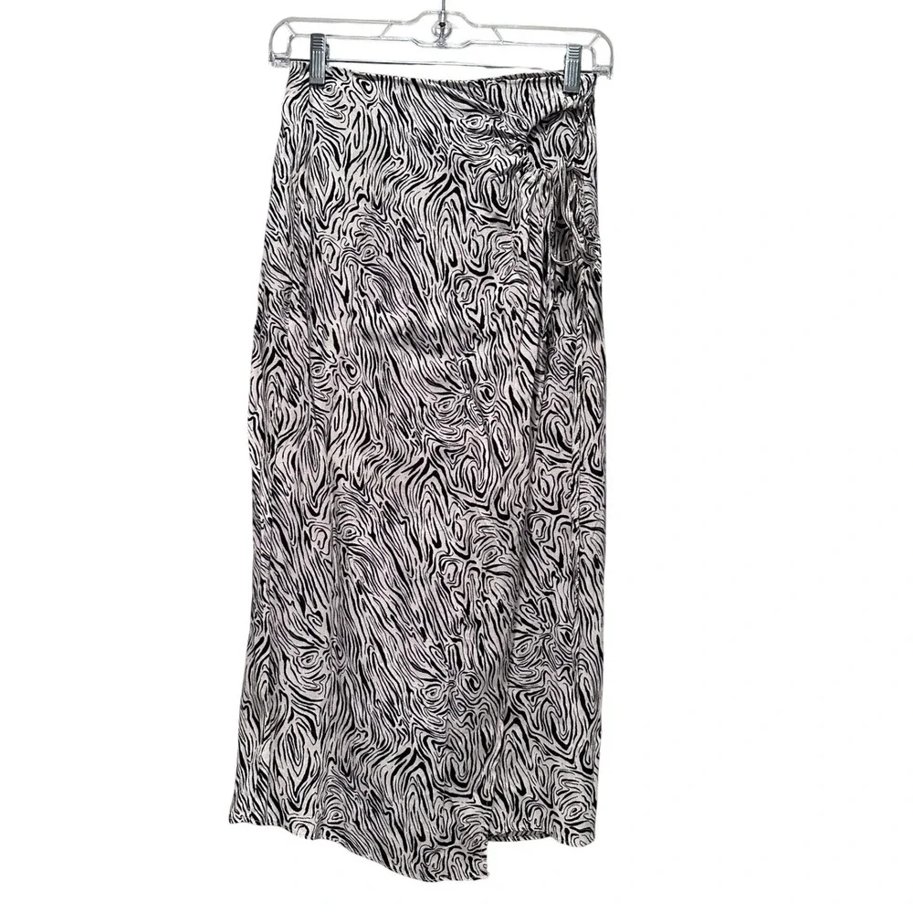 Mango Zebra Print Patterned Midi Wrap Skirt Black White‎ Size XS